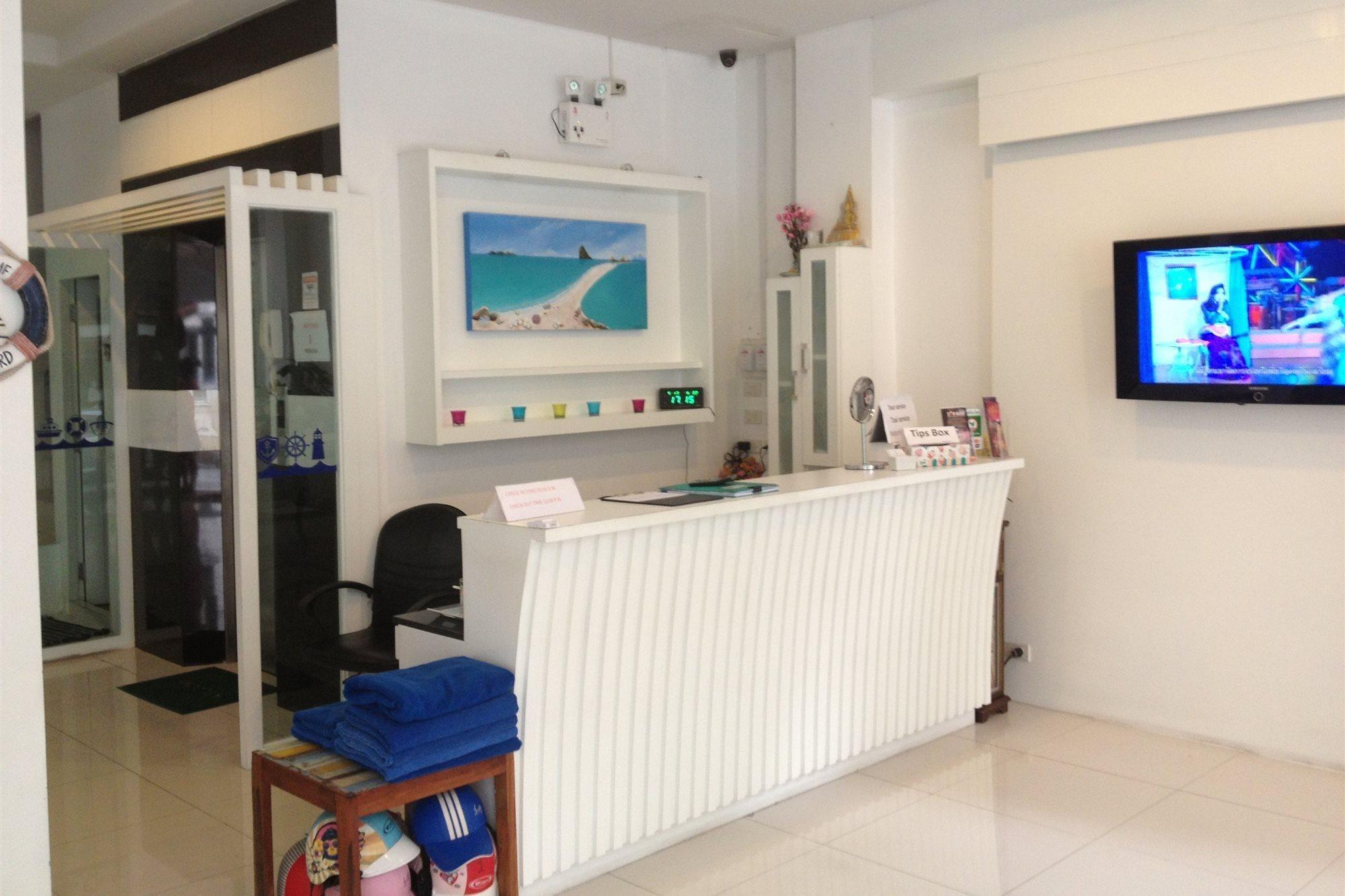 The Silk Hill Hotel Patong Bagian luar foto