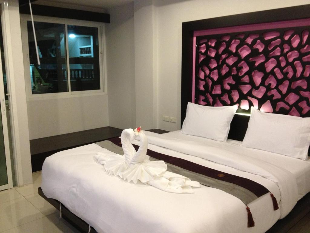 The Silk Hill Hotel Patong Ruang foto